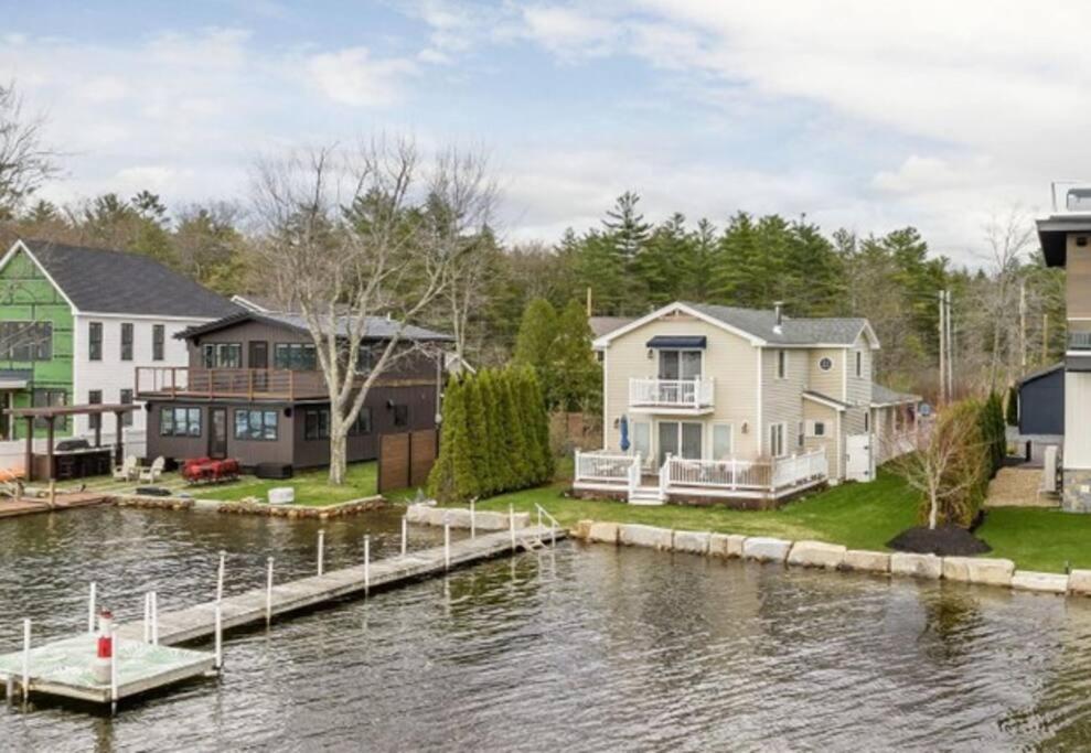 Waterfront Home With Dock Belmont Eksteriør billede